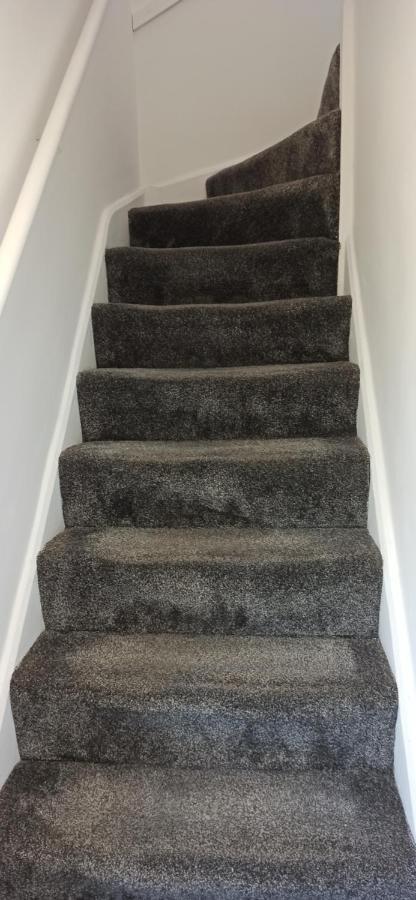 Broxtowe House -3 Bed House Parking Nottinghamヴィラ エクステリア 写真