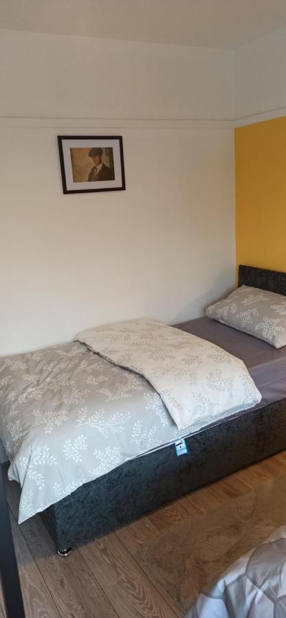 Broxtowe House -3 Bed House Parking Nottinghamヴィラ エクステリア 写真