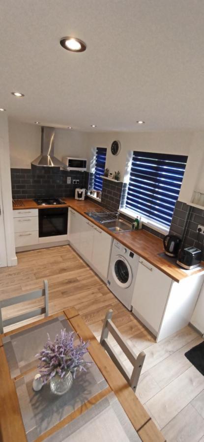Broxtowe House -3 Bed House Parking Nottinghamヴィラ エクステリア 写真