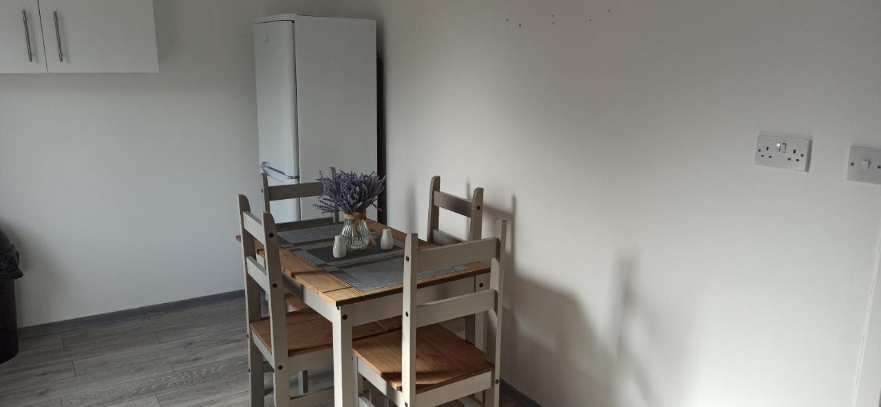 Broxtowe House -3 Bed House Parking Nottinghamヴィラ エクステリア 写真